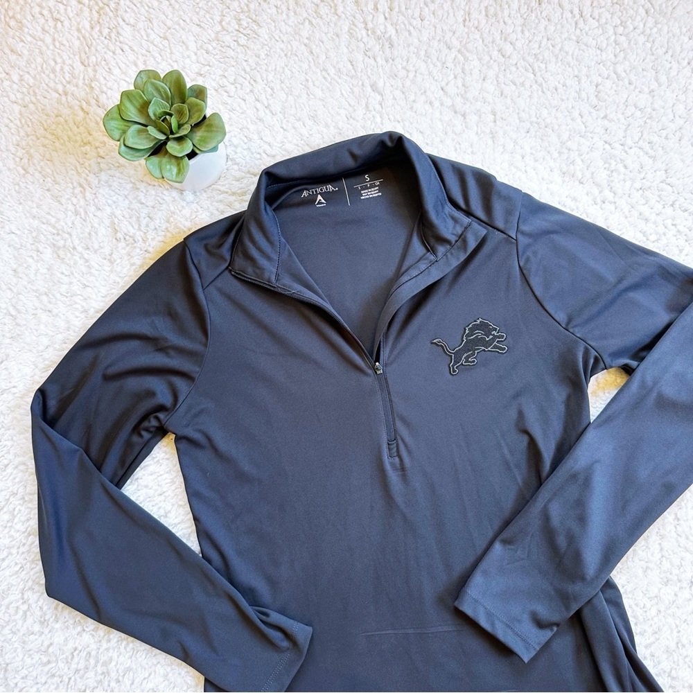 Antigua Navy Blue Women's Top